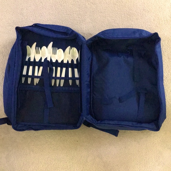 Tupperware Backpack - Picture 4 of 13